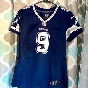 Woman’s Jersey. Dallas Cowboys. Tony Romo #9